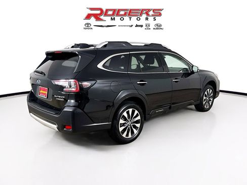 Certified 2024 Subaru Outback Touring image 8