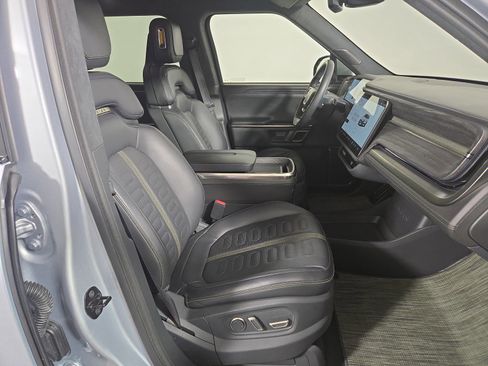Used 2023 Rivian R1S Adventure image 24