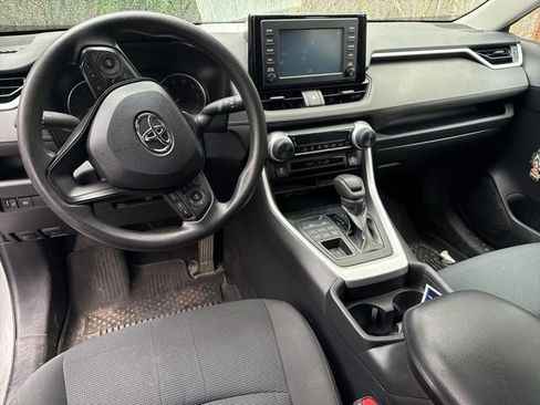 Used 2019 Toyota RAV4 LE w/ All Weather Liner Package image 7