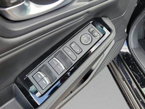 Used 2024 Honda Accord Touring image 24