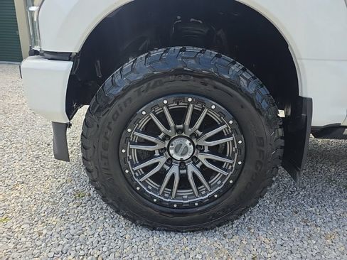 Used 2020 Ford F250 Limited AWD/4WD image 12