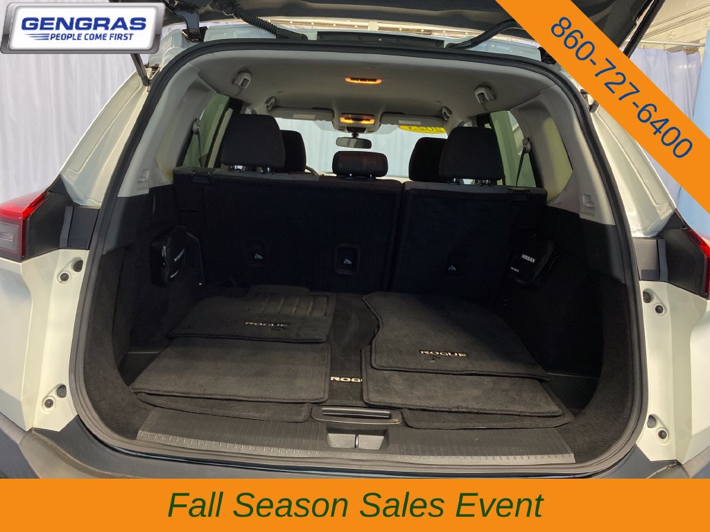Used 2023 Nissan Rogue SV AWD/4WD image 32
