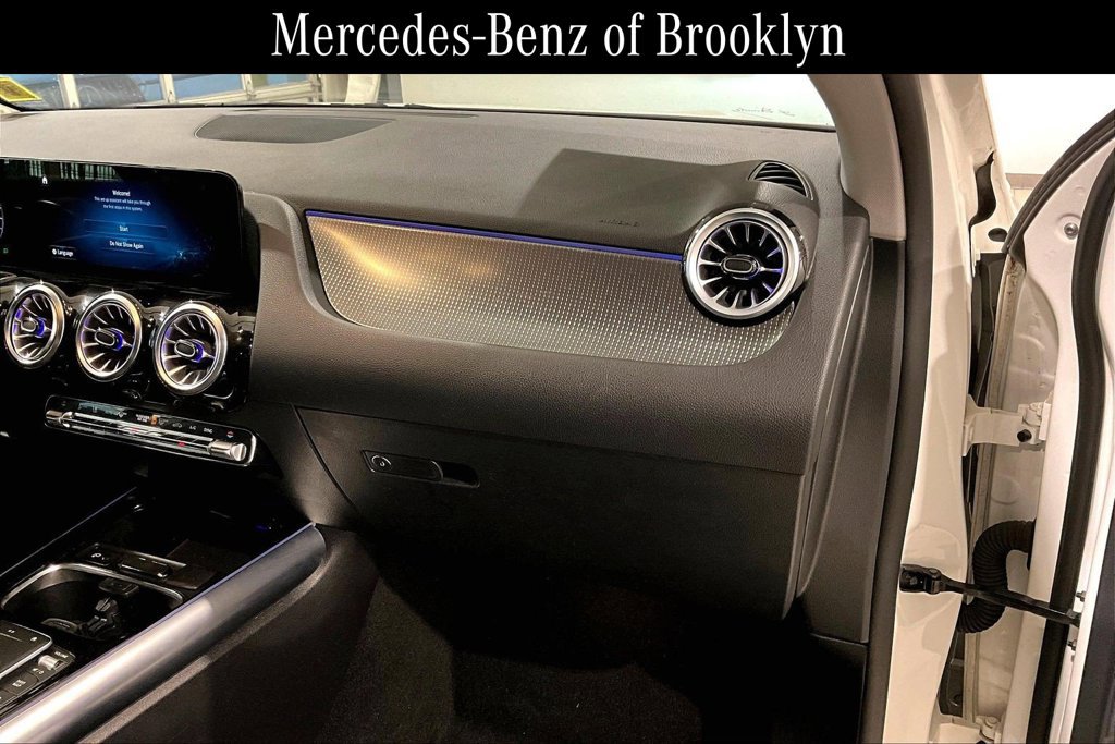 Certified 2022 Mercedes-Benz GLA 250 4MATIC image 18