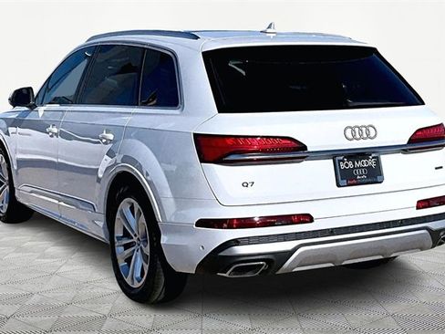 New 2025 Audi Q7 3.0T Prestige image 3