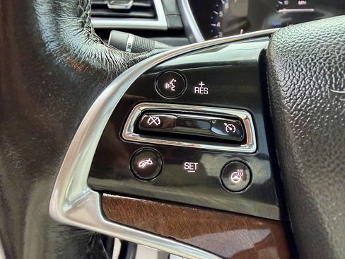 Used 2013 Cadillac SRX Luxury FWD image 20