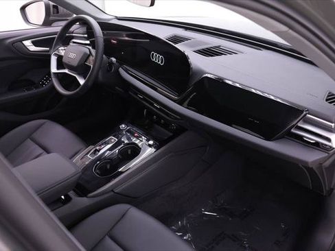 Used 2025 Audi A5 2.0T Premium w/ Convenience Package AWD/4WD image 23