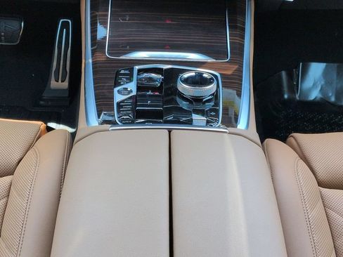 New 2026 BMW X5 xDrive50e w/ Executive Package AWD/4WD image 19