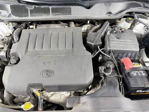 Used 2013 Toyota Venza Limited w/ Tow Prep Pkg AWD/4WD image 30