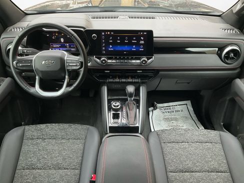 Used 2023 Chevrolet Colorado Z71 w/ Z71 Convenience Package 2 image 10