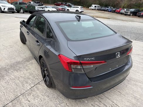 Used 2024 Honda Civic Sport image 8