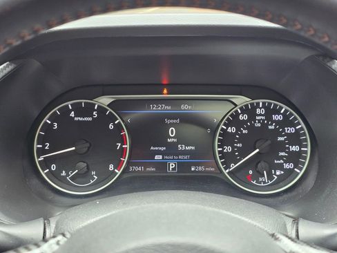 Used 2023 Nissan Sentra SR w/ SR Premium Package FWD image 16