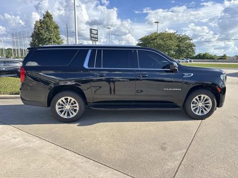 Used 2022 GMC Yukon XL SLE w/ Gmc Pro Safety Plus Package RWD image 4