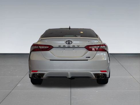 Used 2019 Toyota Camry XSE FWD image 5