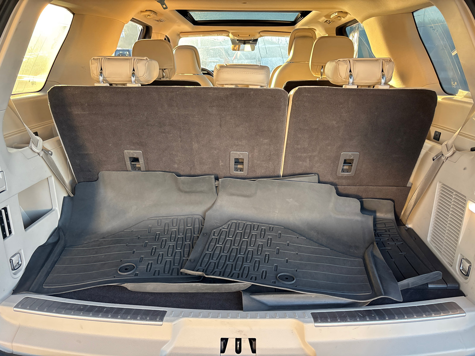 Certified 2020 Lincoln Navigator Reserve w/ Luxury Package AWD/4WD image 9