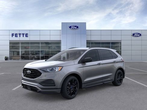 New 2024 Ford Edge SE w/ Black Appearance Package image 1