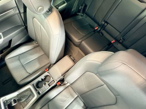 New 2025 Audi Q3 2.0T Premium image 18