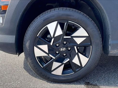 Used 2024 Hyundai Kona SEL AWD/4WD image 7