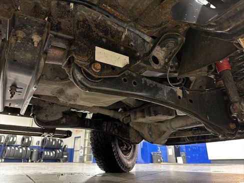 Used 2014 Ford F250 Lariat w/ Chrome Package image 36