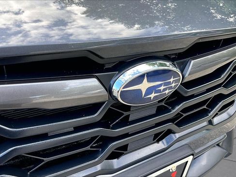 Used 2024 Subaru Crosstrek 2.5i Limited AWD/4WD image 29
