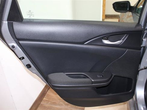 Used 2016 Honda Civic EX image 29