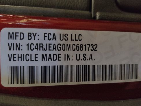 Used 2021 Jeep Grand Cherokee Laredo X RWD image 33