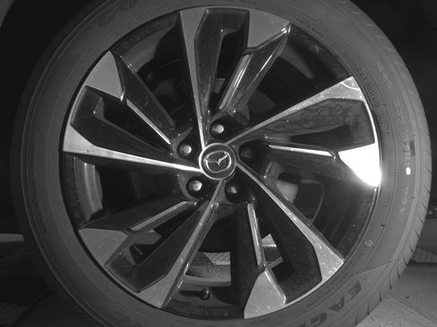 Used 2025 MAZDA CX-50 2.5 Hybrid w/ Premium Plus Pkg image 14