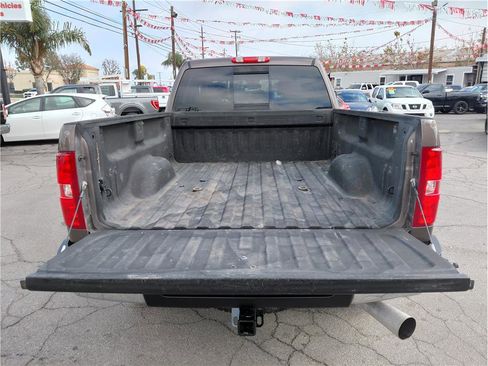Used 2007 Chevrolet Silverado 2500 LTZ w/ EZ-Lift Tailgate Package image 11