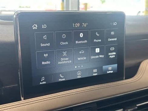 Used 2022 Lincoln Corsair Reserve w/ Equipment Group 201A image 22