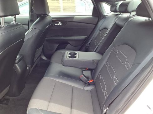 Certified 2023 Kia Forte GT-Line FWD image 8