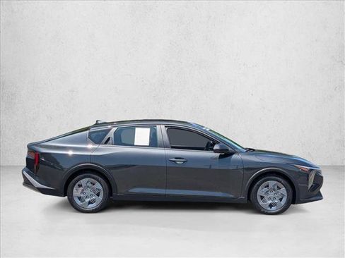 Used 2025 Kia K4 FWD image 4