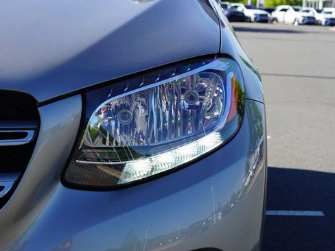 Used 2019 Mercedes-Benz GLC 300 image 10