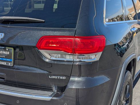 Used 2014 Jeep Grand Cherokee Limited w/ Trailer Tow Group IV AWD/4WD image 11