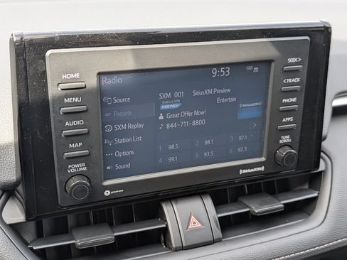 Used 2022 Toyota RAV4 LE FWD image 28