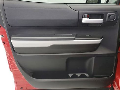 Used 2021 Toyota Tundra SR5 w/ SR5 Upgrade Package RWD image 15