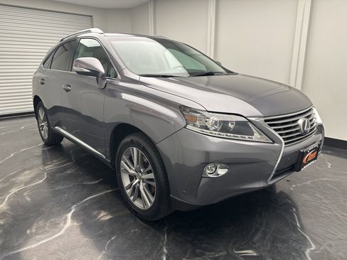 Used 2015 Lexus RX 450h AWD image 2