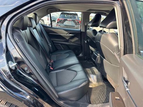 Used 2024 Toyota Camry SE w/ Convenience Package FWD image 20