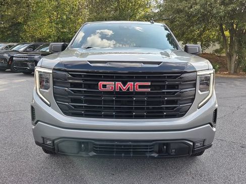 Used 2024 GMC Sierra 1500 Elevation AWD/4WD image 2