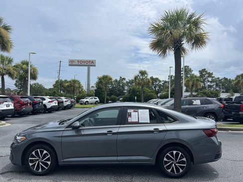 Used 2024 Volkswagen Jetta S FWD image 7