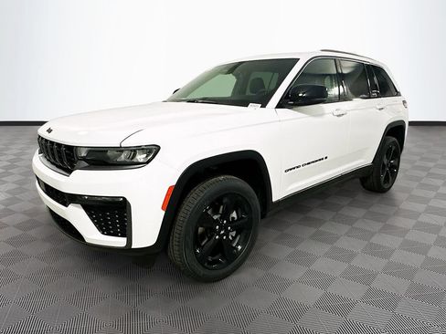 New 2026 Jeep Grand Cherokee Limited w/ Limited Altitude Package AWD/4WD image 22