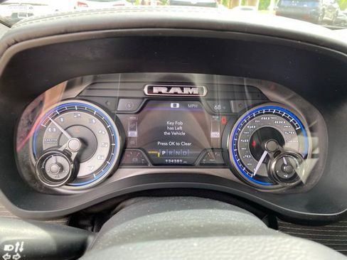 Used 2019 RAM 1500 Limited AWD/4WD image 22