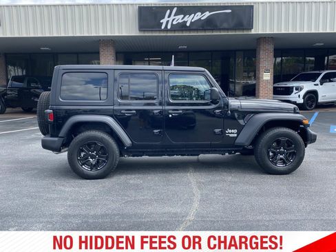 Used 2019 Jeep Wrangler Unlimited Sport S AWD/4WD image 2