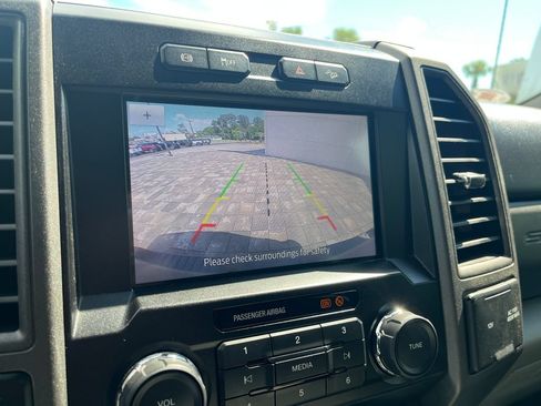 Used 2020 Ford F250 XL w/ STX Appearance Package AWD/4WD image 28
