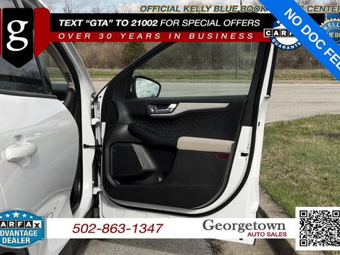 Used 2020 Ford Escape SE FWD image 25
