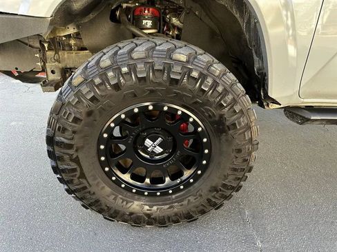 Used 2018 Toyota Tacoma TRD Sport RWD image 13