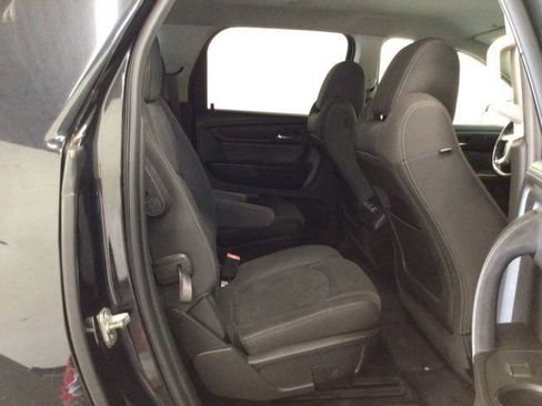 Used 2013 GMC Acadia SLE AWD/4WD image 16