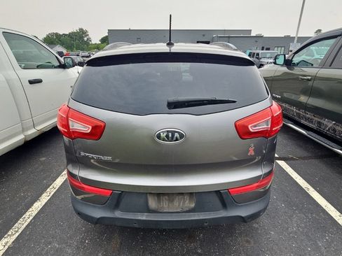 Used 2011 Kia Sportage LX w/ Convenience Pkg FWD image 7