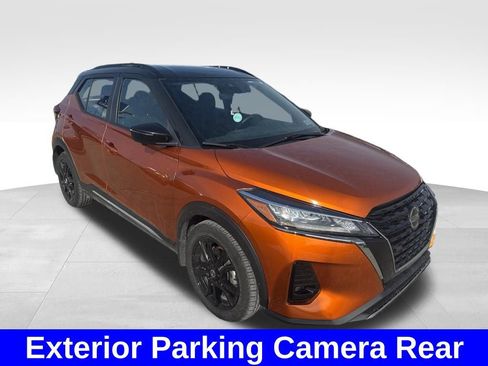 Used 2021 Nissan Kicks SR w/ Interior Electronics Package image 9