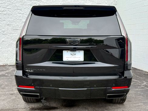 Certified 2025 Cadillac Escalade Sport Platinum w/ LPO, ONYX Package AWD/4WD image 7