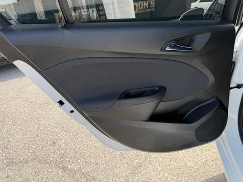 Used 2019 Chevrolet Cruze LT w/ Convenience Package FWD image 37
