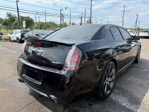 Used 2014 Chrysler 300 SRT8 w/ Leather Interior Group RWD image 6